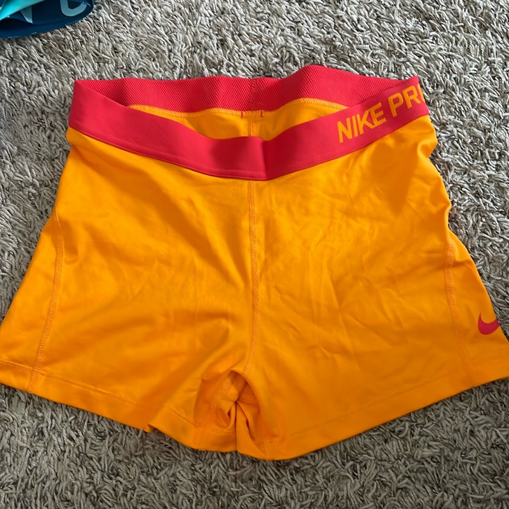 Nike Pro’s